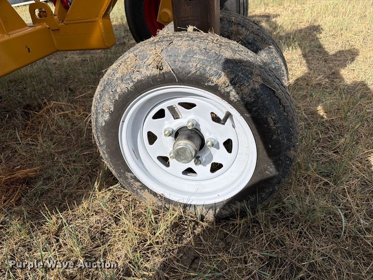 image for item EA0478 Duratech Haybuster 2100 bale processor