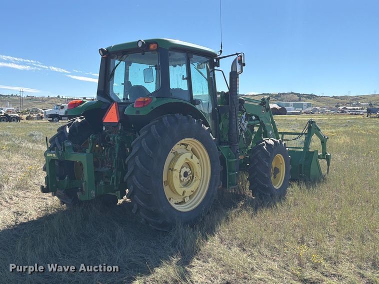 image for item EA0480 2013 John Deere 6125M MFWD tractor