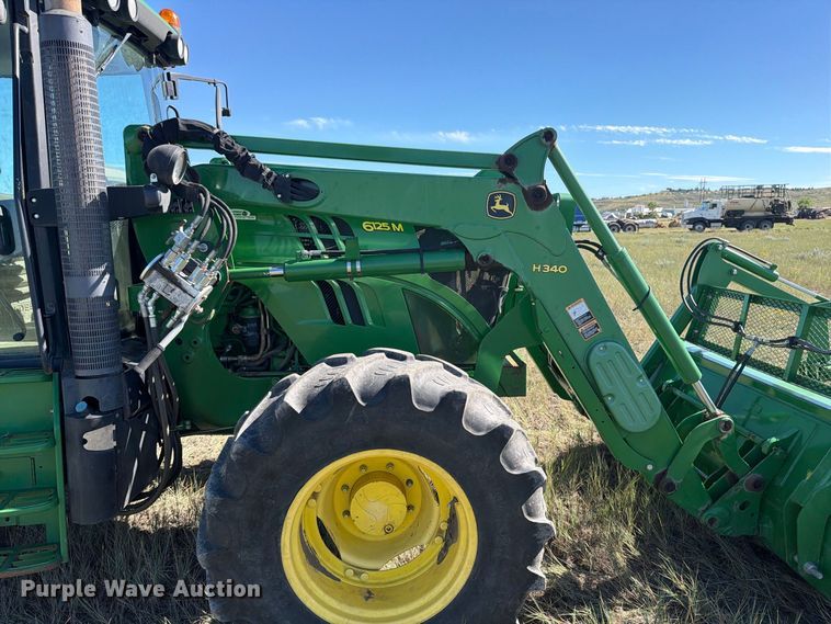 image for item EA0480 2013 John Deere 6125M MFWD tractor