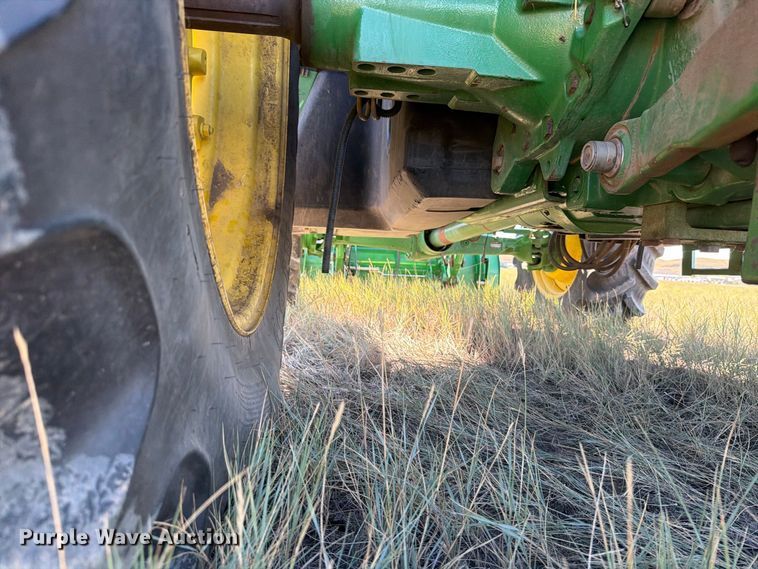 image for item EA0480 2013 John Deere 6125M MFWD tractor