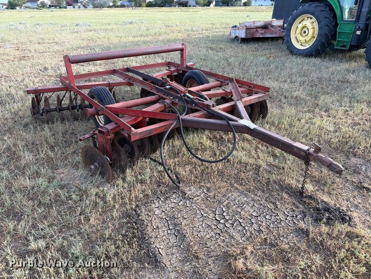 image for item EA0482 International Harvestor No. 37 tandem disk