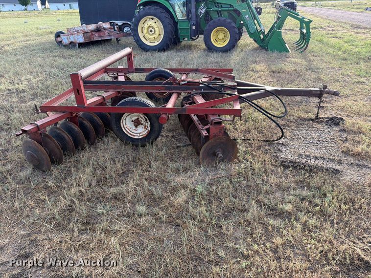 image for item EA0482 International Harvestor No. 37 tandem disk
