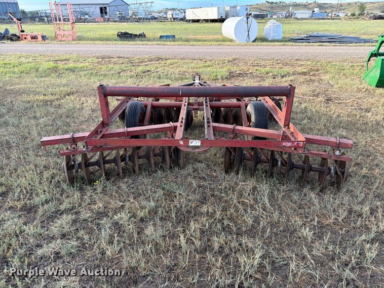 image for item EA0482 International Harvestor No. 37 tandem disk