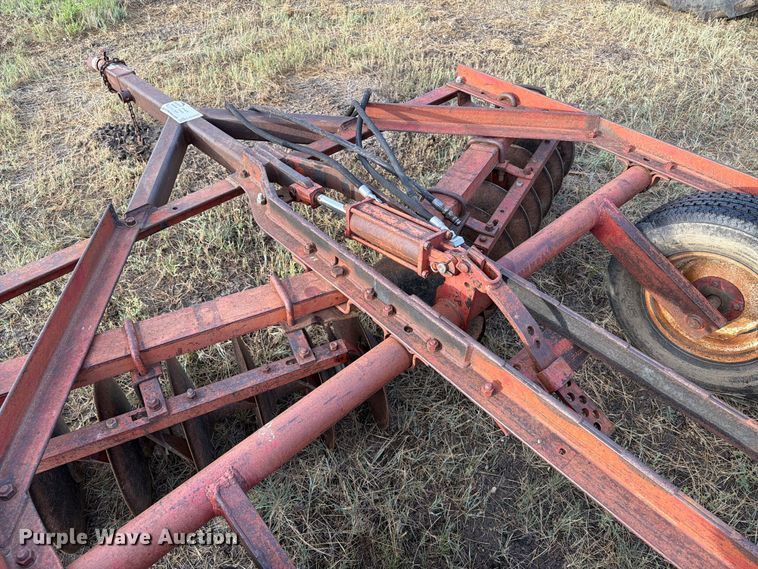 image for item EA0482 International Harvestor No. 37 tandem disk