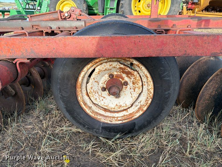 image for item EA0482 International Harvestor No. 37 tandem disk