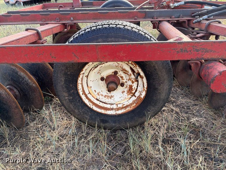 image for item EA0482 International Harvestor No. 37 tandem disk