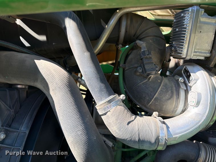 image for item EA0483 2013 John Deere 6150R MFWD tractor