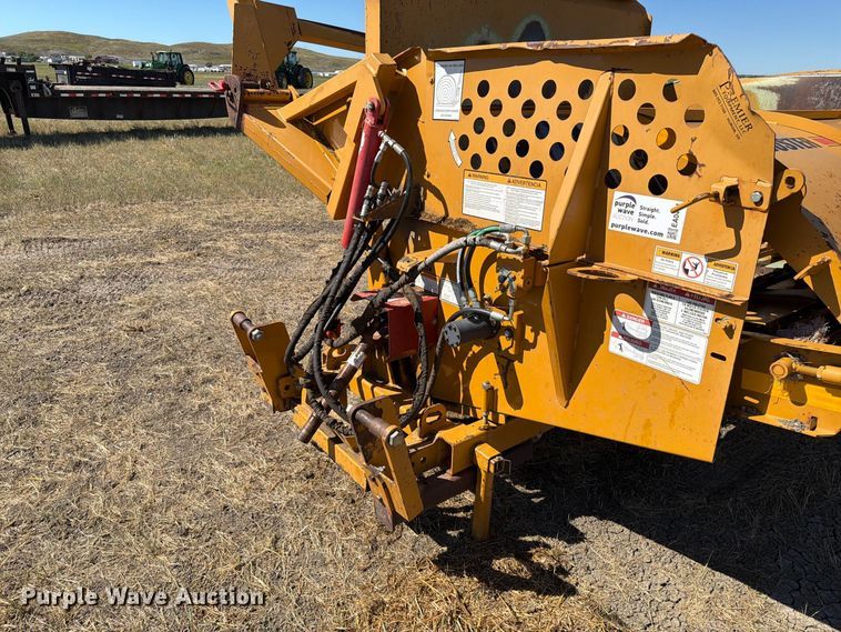 image for item EA0484 Duratech Haybuster 2100 bale processor