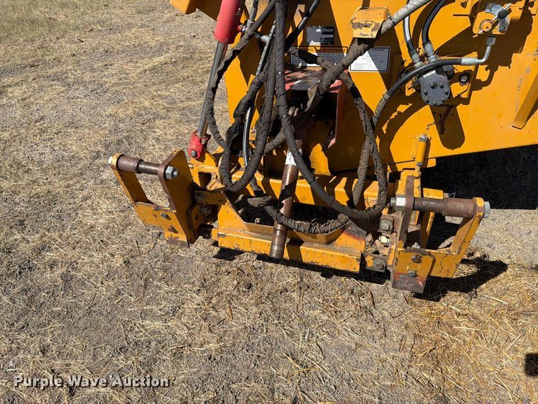 image for item EA0484 Duratech Haybuster 2100 bale processor