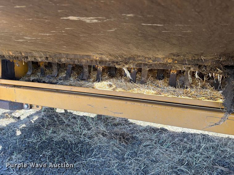 image for item EA0484 Duratech Haybuster 2100 bale processor
