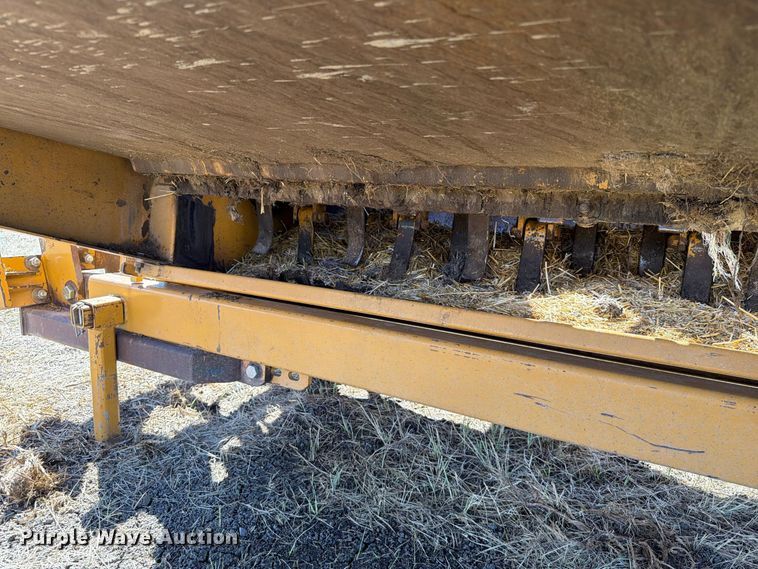 image for item EA0484 Duratech Haybuster 2100 bale processor