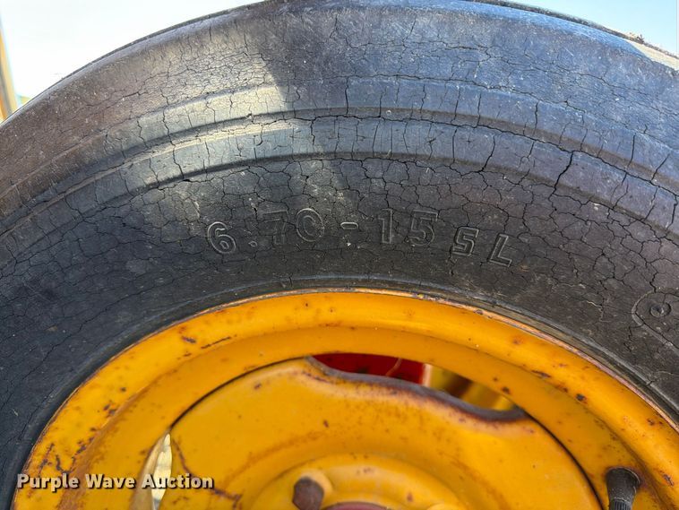 image for item EA0484 Duratech Haybuster 2100 bale processor