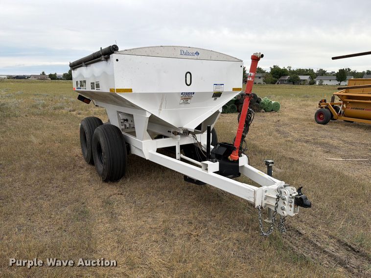 image for item EA0531 Dalton Ag Mobility 600 spreader