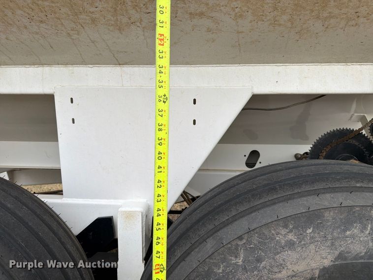 image for item EA0531 Dalton Ag Mobility 600 spreader