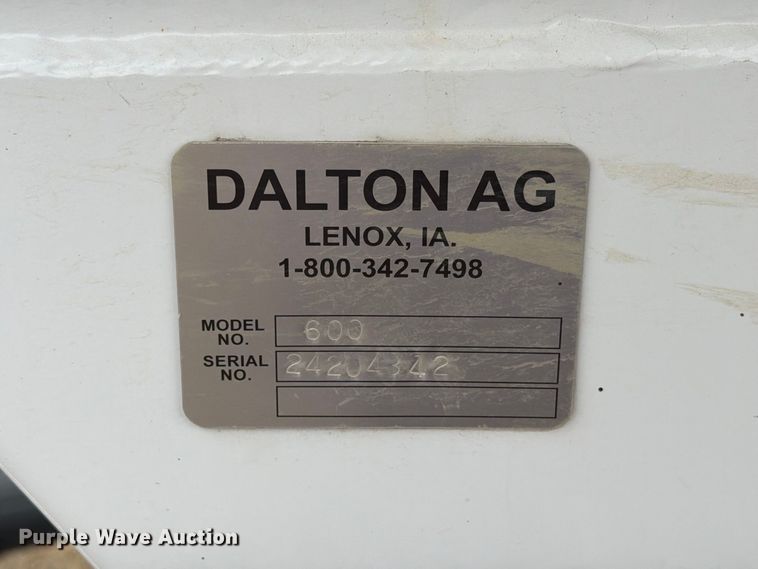 image for item EA0531 Dalton Ag Mobility 600 spreader