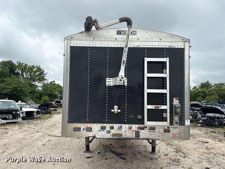 image for item EA7281 2024 Wilson DWH-750B grain trailer