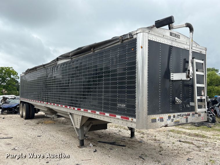 image for item EA7281 2024 Wilson DWH-750B grain trailer