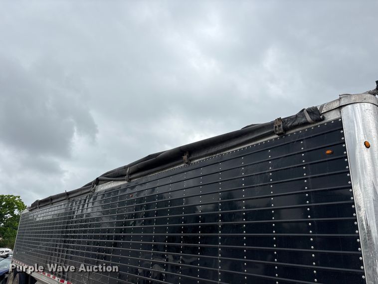 image for item EA7281 2024 Wilson DWH-750B grain trailer