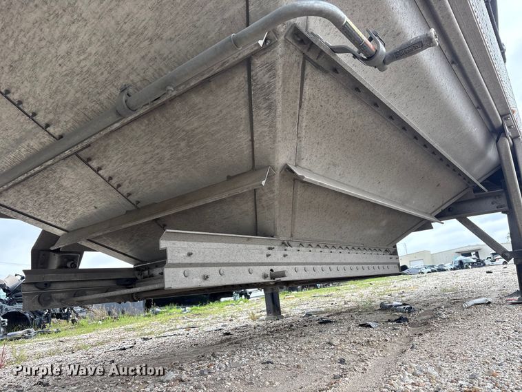 image for item EA7281 2024 Wilson DWH-750B grain trailer