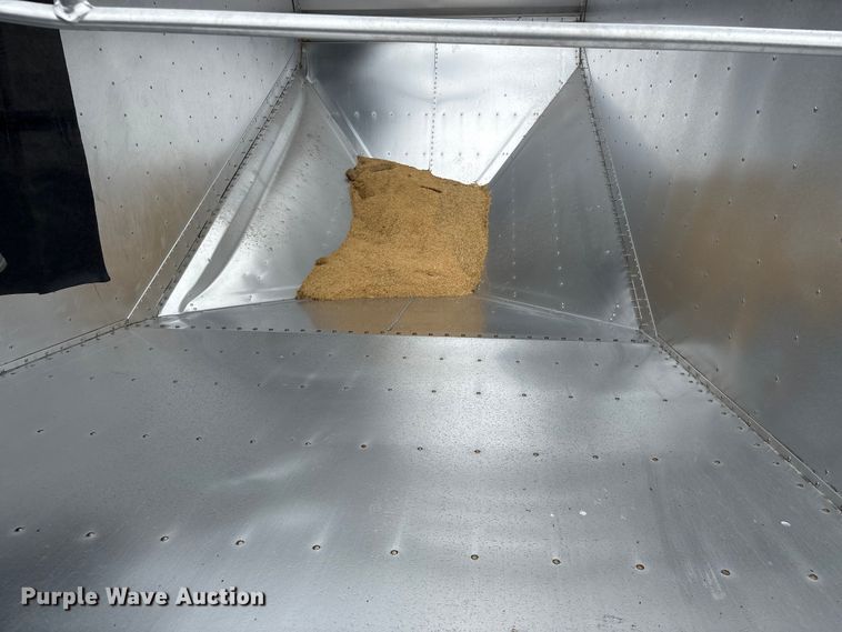 image for item EA7281 2024 Wilson DWH-750B grain trailer