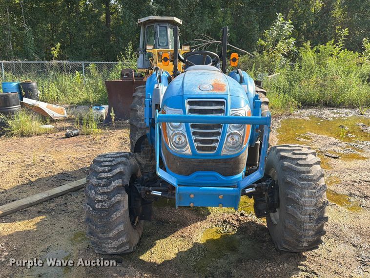 image for item EA7369 2013 LS XR4040 MFWD tractor