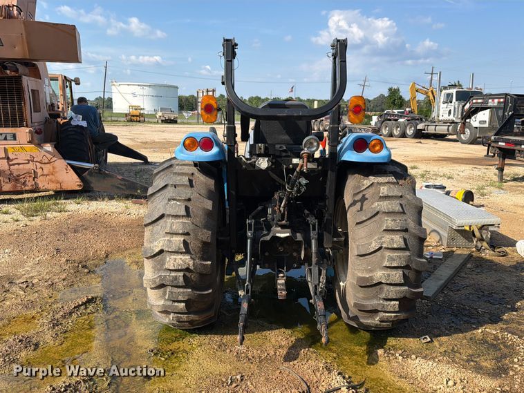 image for item EA7369 2013 LS XR4040 MFWD tractor
