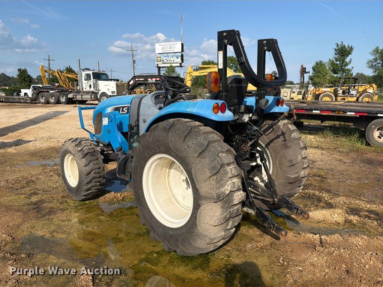 image for item EA7369 2013 LS XR4040 MFWD tractor