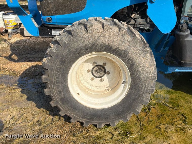 image for item EA7369 2013 LS XR4040 MFWD tractor