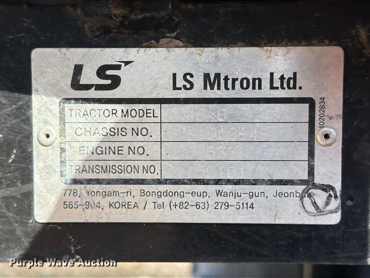 image for item EA7369 2013 LS XR4040 MFWD tractor