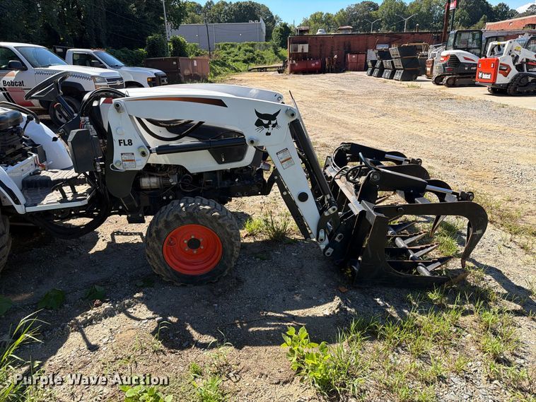 image for item EF1383 2022 Bobcat CT2040 MFWD tractor