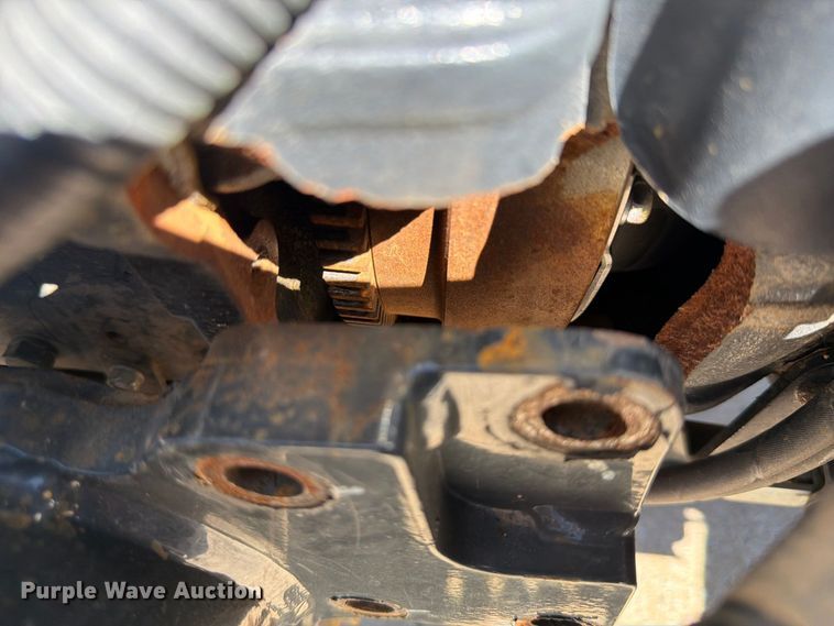 image for item EF1383 2022 Bobcat CT2040 MFWD tractor
