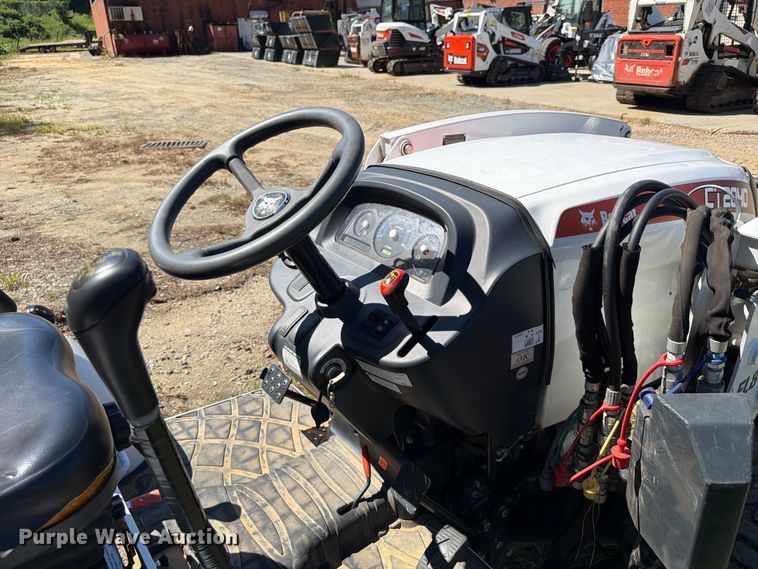 image for item EF1383 2022 Bobcat CT2040 MFWD tractor
