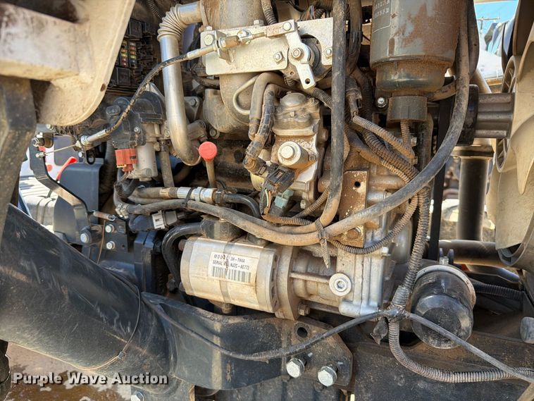 image for item EF1383 2022 Bobcat CT2040 MFWD tractor