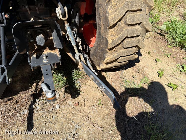 image for item EF1383 2022 Bobcat CT2040 MFWD tractor