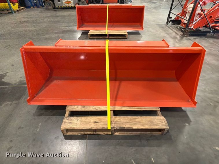 image for item EP3034 Kubota LA555 loader