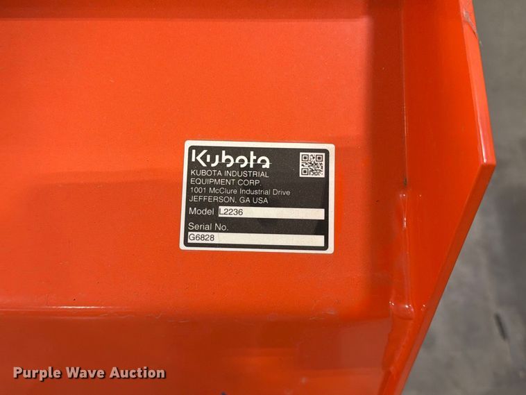 image for item EP3034 Kubota LA555 loader