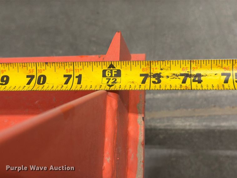 image for item EP3035 Kubota LA555 loader