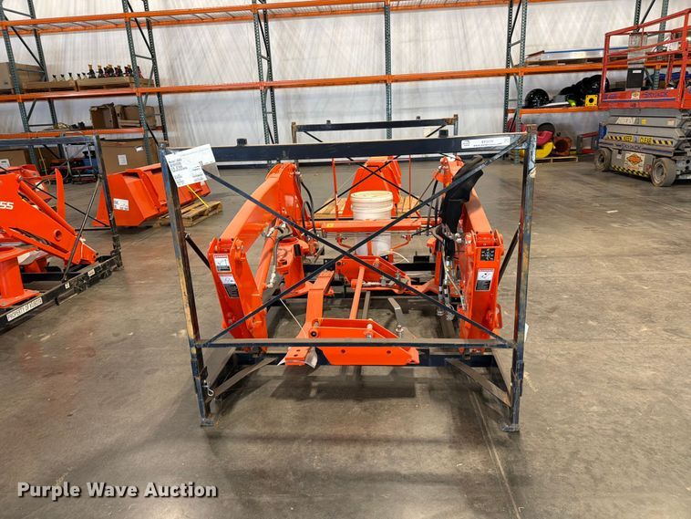 image for item EP3036 Kubota LA555 loader