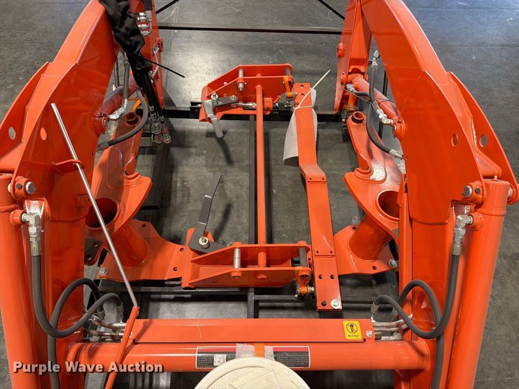 image for item EP3036 Kubota LA555 loader