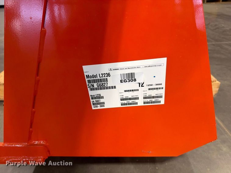 image for item EP3036 Kubota LA555 loader