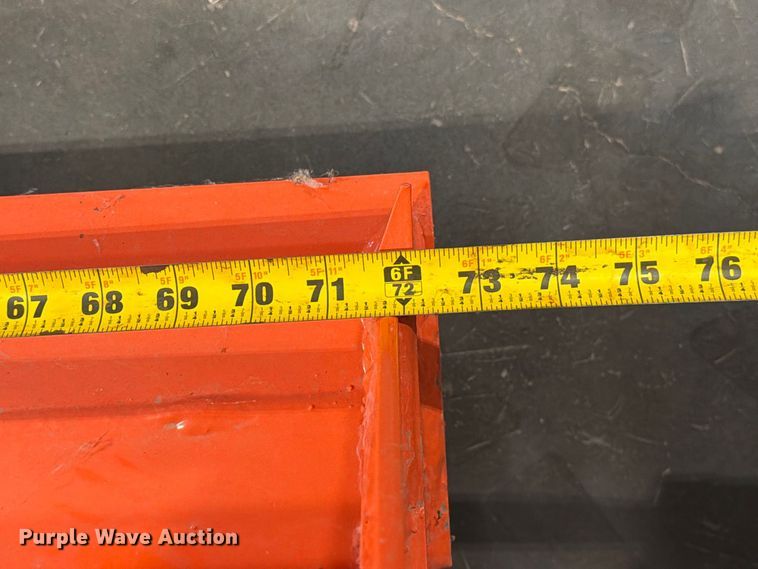 image for item EP3036 Kubota LA555 loader