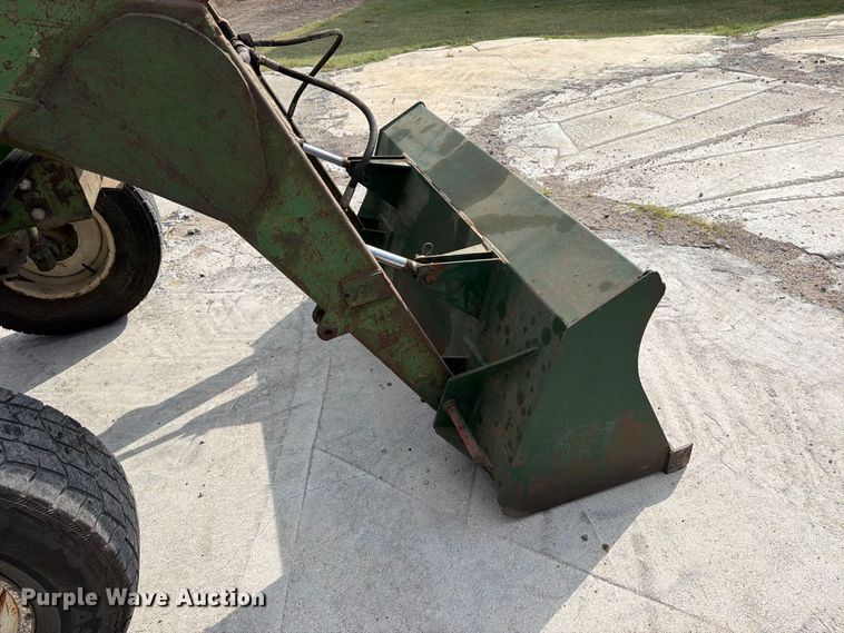 image for item EP7638 1964 John Deere 4020 tractor