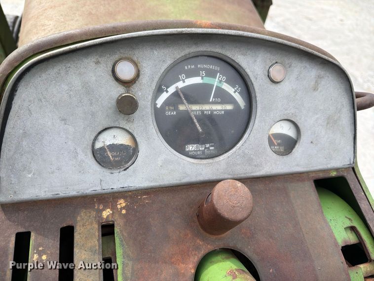 image for item EP7638 1964 John Deere 4020 tractor