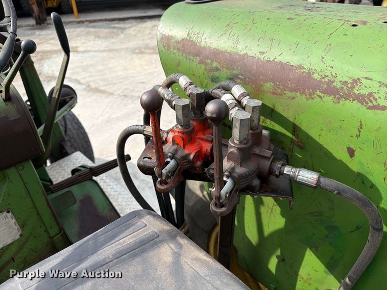 image for item EP7638 1964 John Deere 4020 tractor