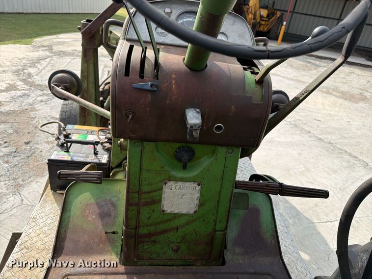 image for item EP7638 1964 John Deere 4020 tractor