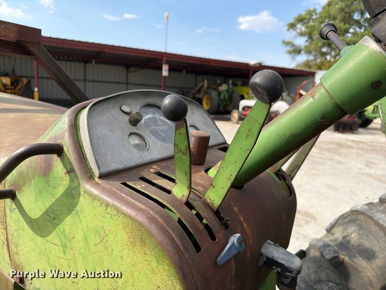 image for item EP7638 1964 John Deere 4020 tractor