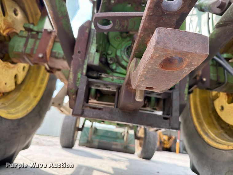 image for item EP7638 1964 John Deere 4020 tractor