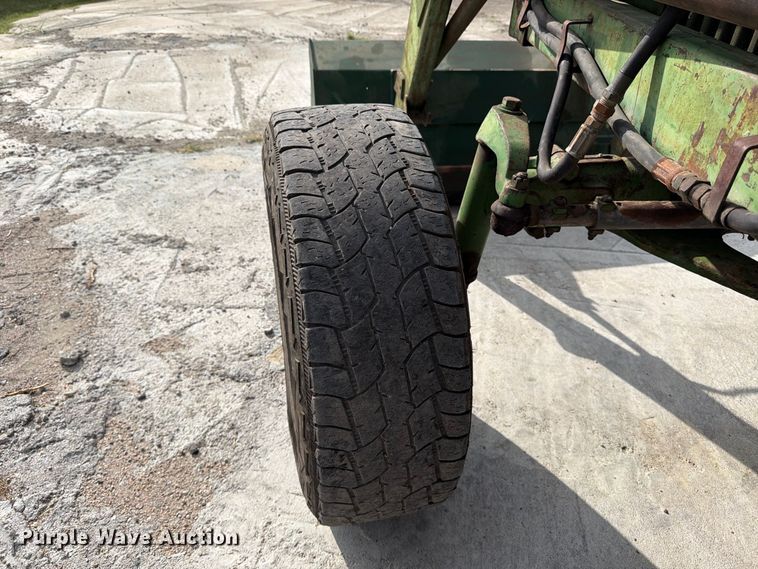 image for item EP7638 1964 John Deere 4020 tractor