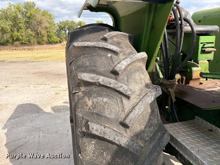 image for item EP7638 1964 John Deere 4020 tractor