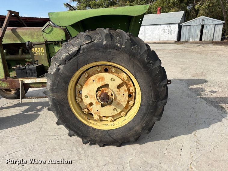 image for item EP7638 1964 John Deere 4020 tractor